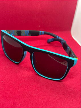 Men's Unbranded Polarized Sunglasses One Size Black and Blue